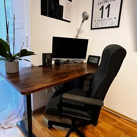 Central Two-room Lägenhet *